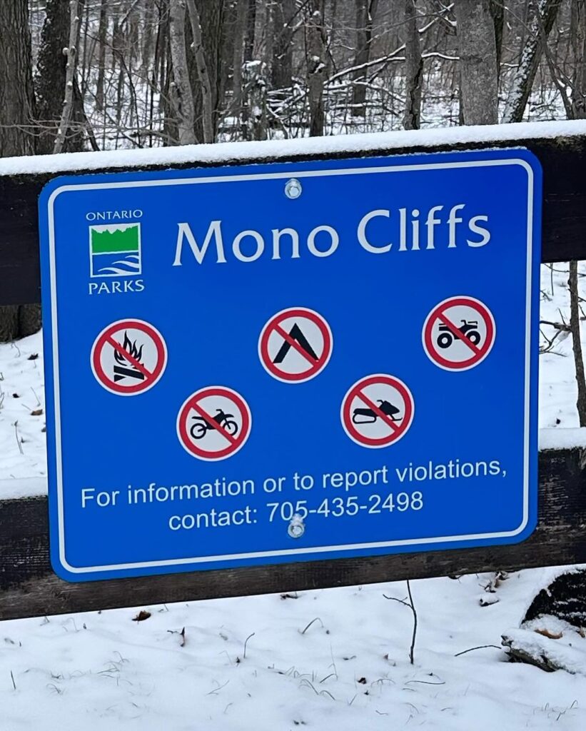 mono cliffs provincial park
